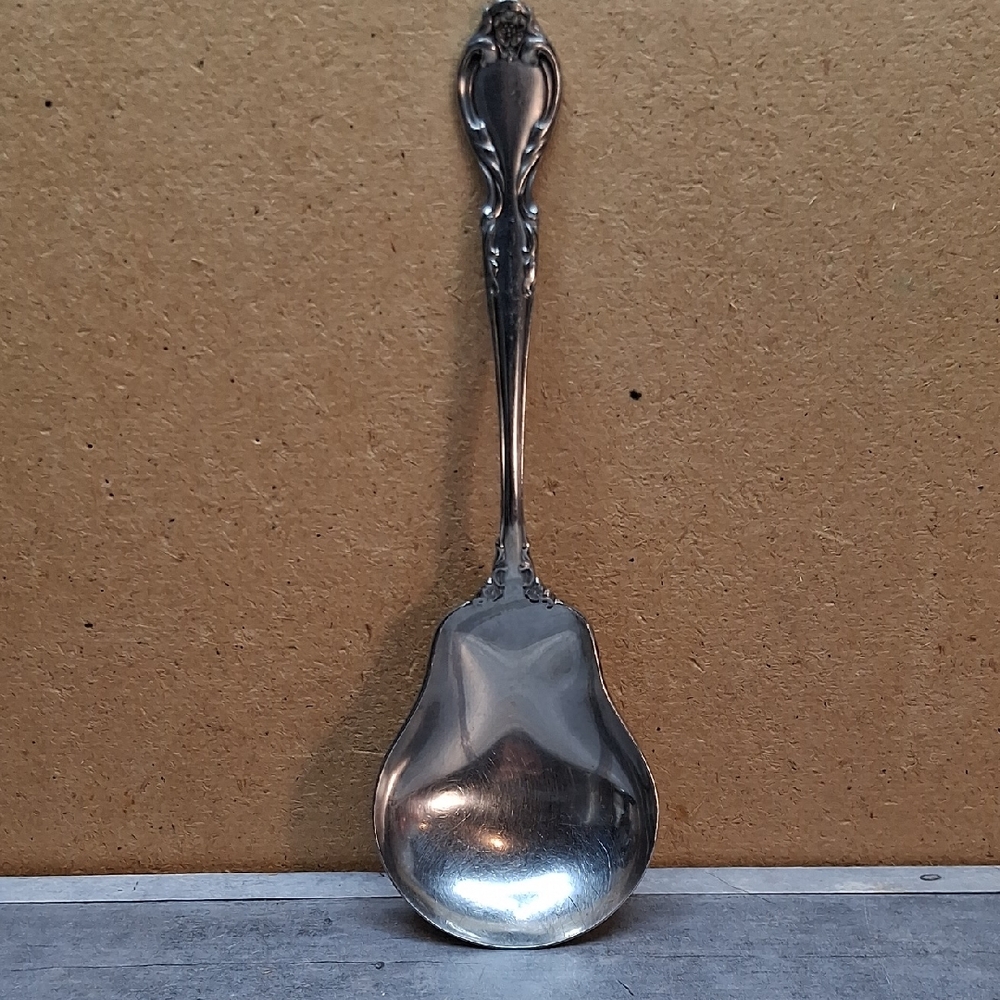 Lyons Stainless Queens Fancy Pattern Serving Spoon